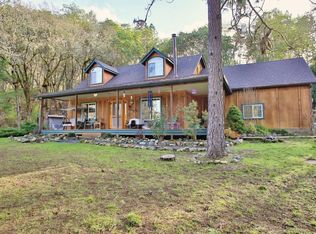1055 Canyon Oak Dr, Grants Pass, OR 97526
