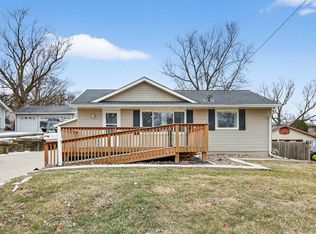 2420 SE 6th St, Des Moines, IA 50315