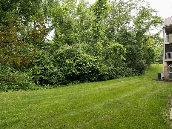 3rd image of 1400 Taramore Dr APT 201