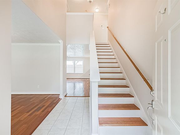 3rd image of 15023 Roche Rock Dr