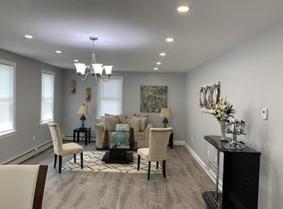 22 Sherman St, Peabody, MA 01960