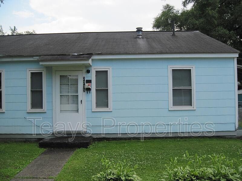 1st image of 2713 Bard Ave