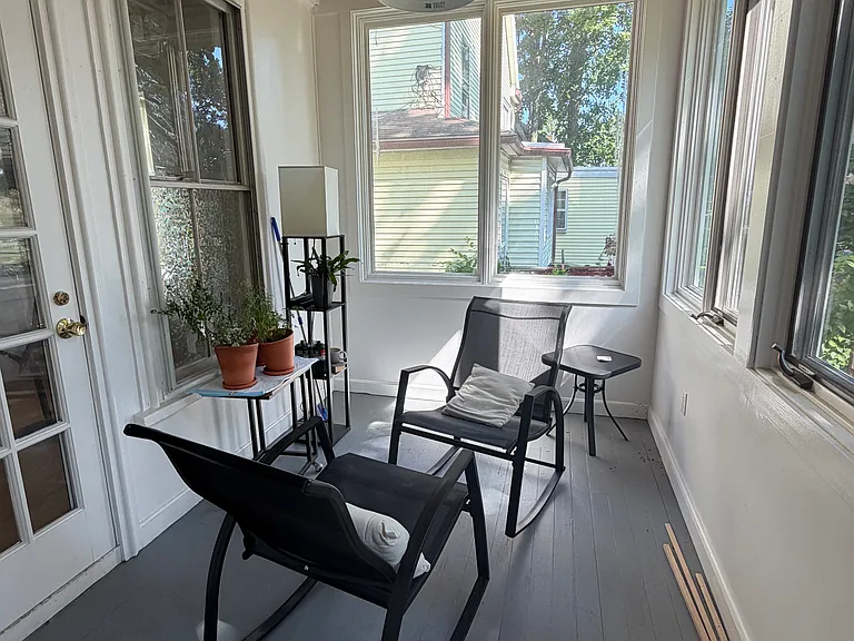 169 Stratford St #1 — Photo 17