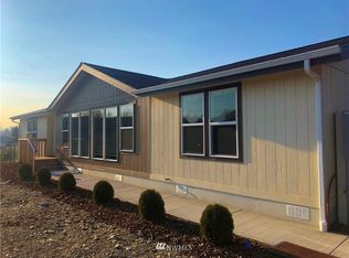 2022 136th St E, Tacoma, WA 98445