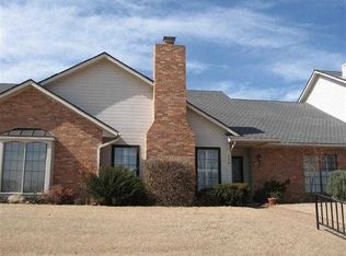 528 Lakeside Ct, Shawnee, OK 74801