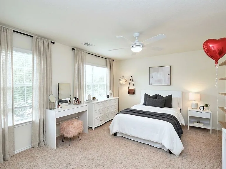 7215 Ravenswood — Photo 17