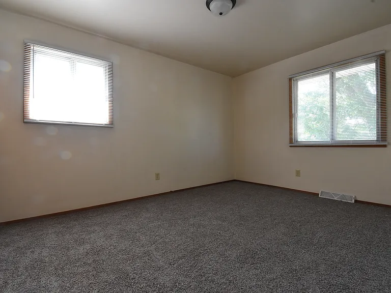 9306 Florence Dr — Photo 13