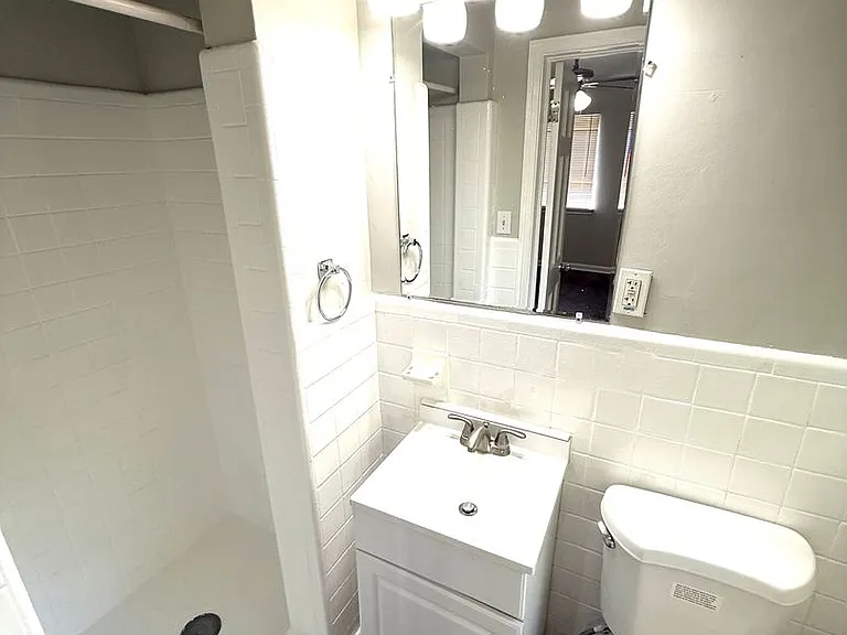 1805 Gillespie Dr — Photo 12