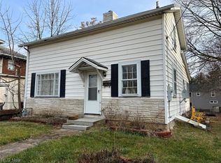 216 Wales Rd NE, Massillon, OH 44646