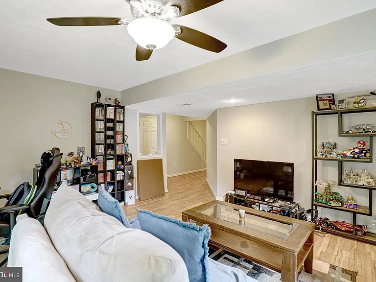 7729 Silver Sage Ct — Photo 64
