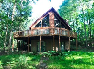 37 Lakeside Rd, White Haven, PA 18661