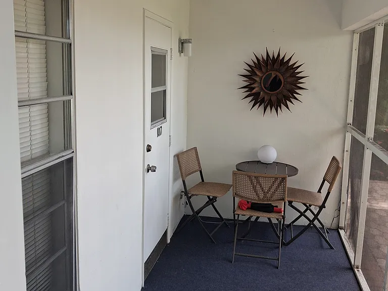 490 SE 19th Ave #107 — Photo 16