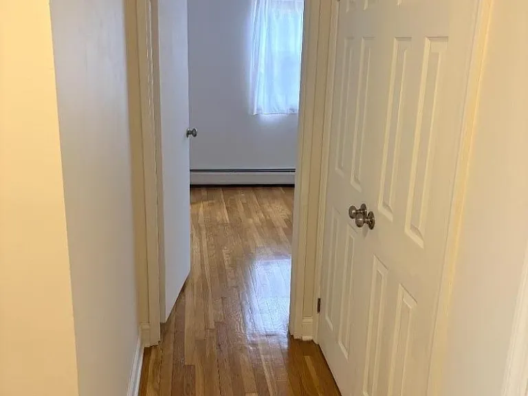 25 Hinchman Ave #1A — Photo 6