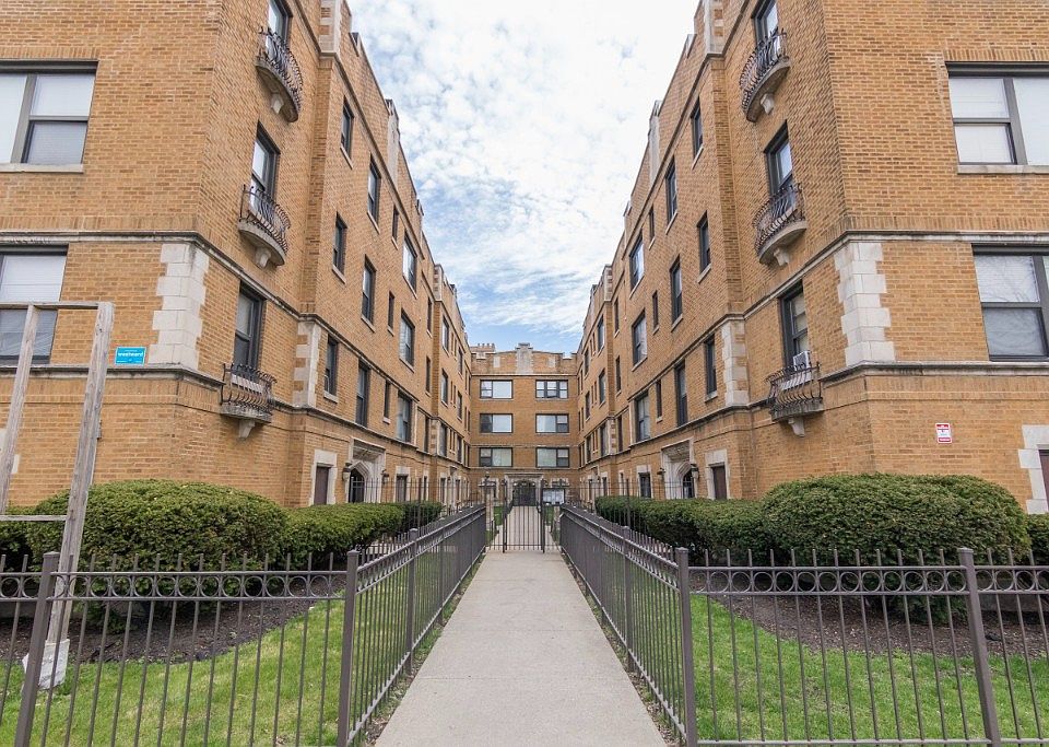 1st image of 7337 S Coles Ave APT 1W