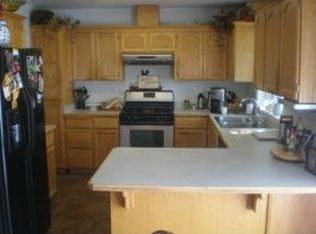 17899 Flowers Ln, Anderson, CA 96007