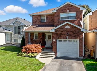 54 Farncomb Cres, Clarington, ON L1C4L8
