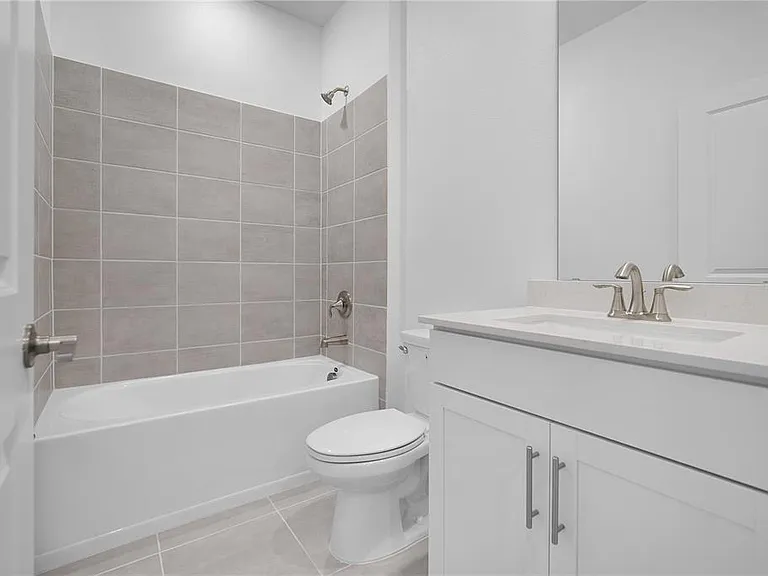 5529 Nina Way — Photo 19