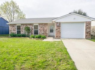 5224 Gates Dr, The Colony, TX 75056