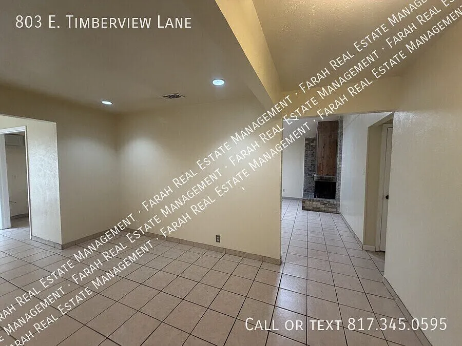 Available Now- 3 bed/2 bath House in Arlington, TX 76014 — Photo 4