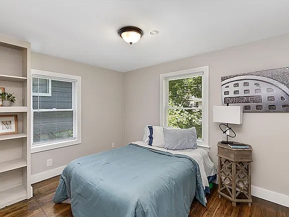 1st image of 1236 Kensington Dr APT 1