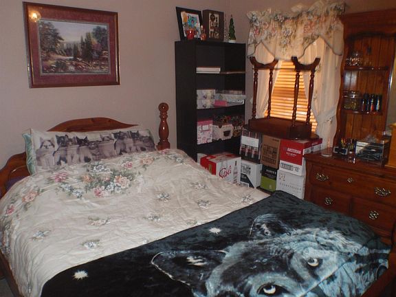5th image of 104 Wood Glenn Way