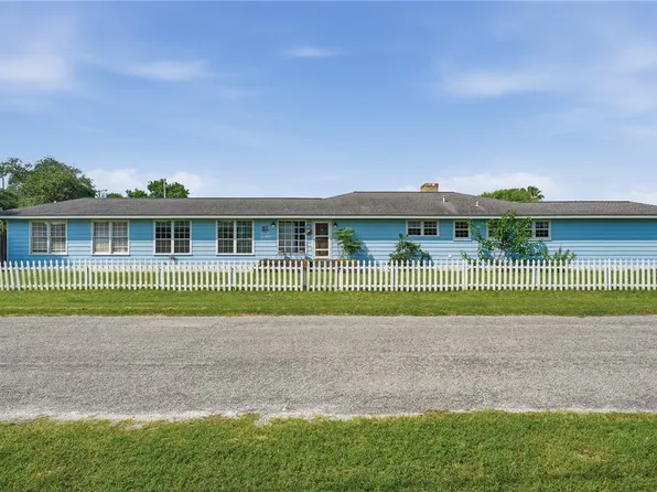 651 W Wilson Ave, Aransas Pass, TX 78336