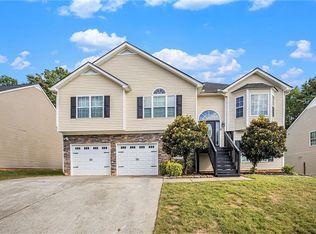 645 Amberwood Dr, Villa Rica, GA 30180