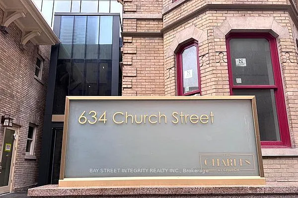 Building Photo - 634 Church St #2511
