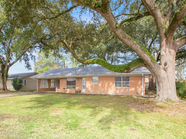 700 W Saint Mary St, Abbeville, LA 70510