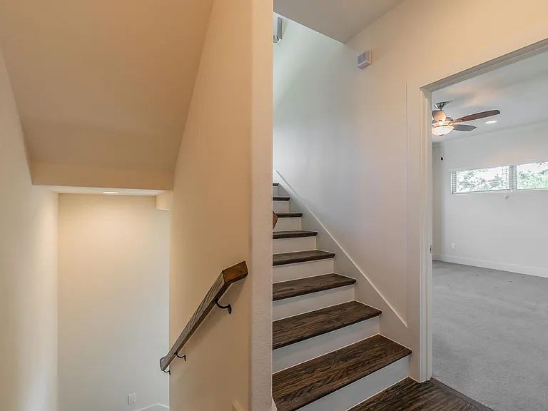 5901 Ross Ave #7 — Photo 21