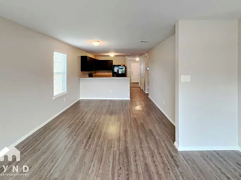 9527 Apple Ridge Ln — Photo 7