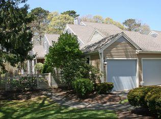 33 Kates Path Vlg #D, Yarmouth Pt, MA 02675