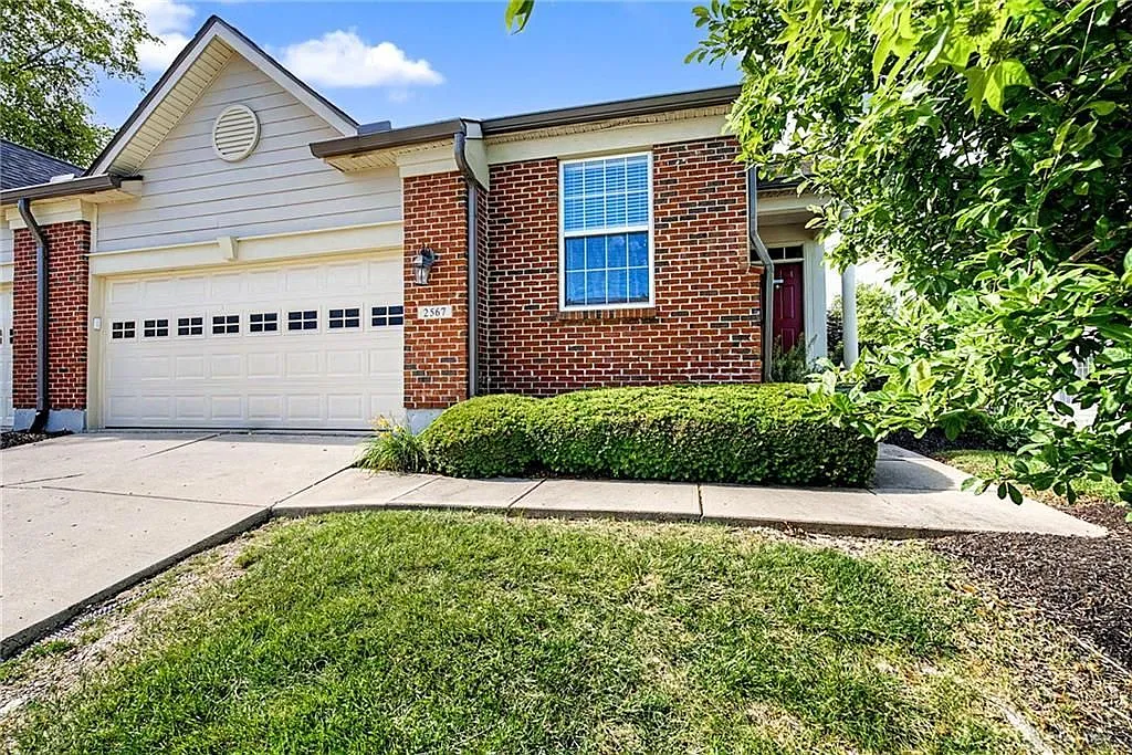 3 bed, 2444 sqft, $2,000 — Photo 3