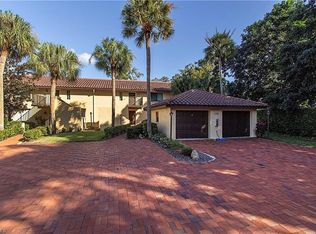 198 Albi Rd APT 2, Naples, FL 34112