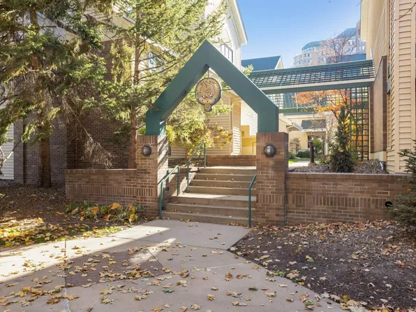 7625 Edinborough Way APT 2113, Edina, MN 55435