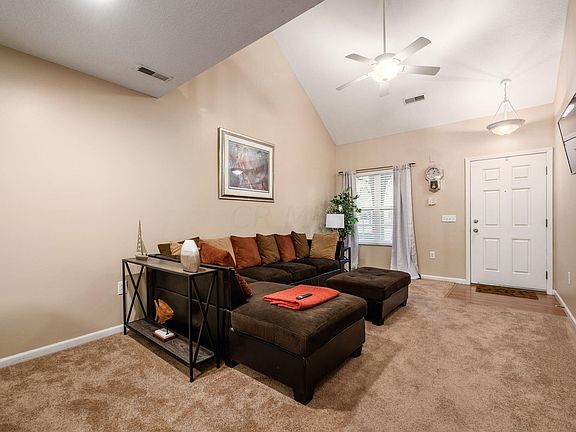 4th image of 6087 Seabiscuit Dr #2