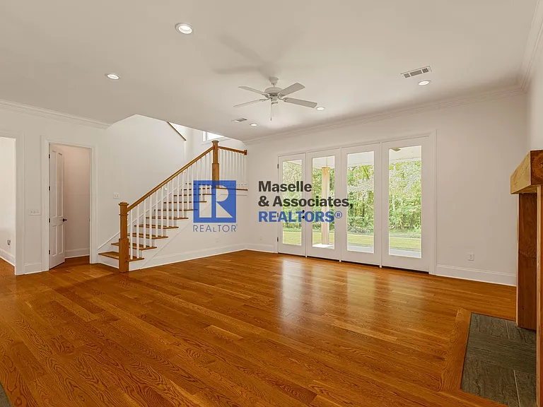 412 Dover Ln — Photo 20