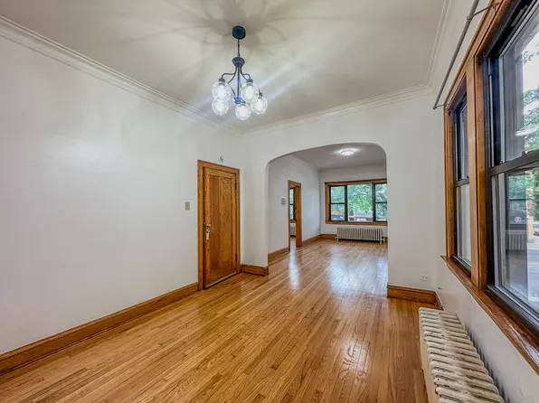 1104 N Ashland Ave #2, Chicago, IL 60622
