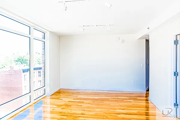 Rented by Urban Realty NYC | media 67