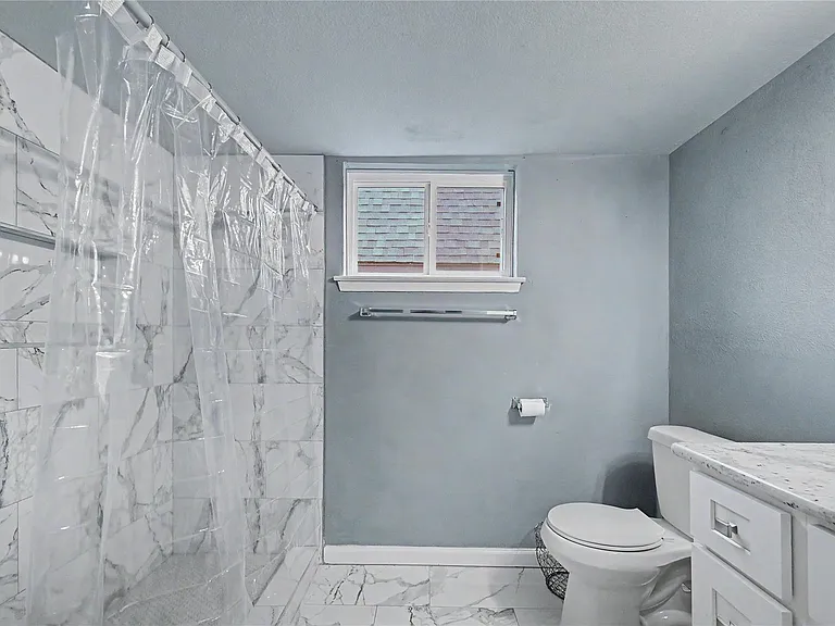 6343 Maple Hill Dr — Photo 23