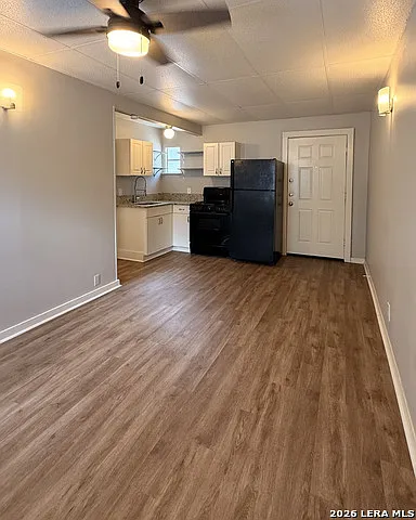 203 E Rosewood Ave #2 — Photo 5