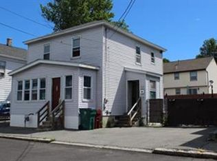 516 Concord St, Lowell, MA 01852