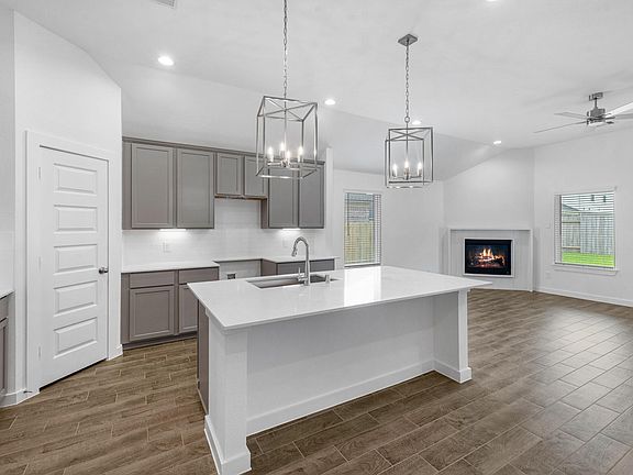 3rd image of 3110 Spitfire Dr