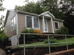 516 S Merritt Mill Rd, Chapel Hill, NC 27516