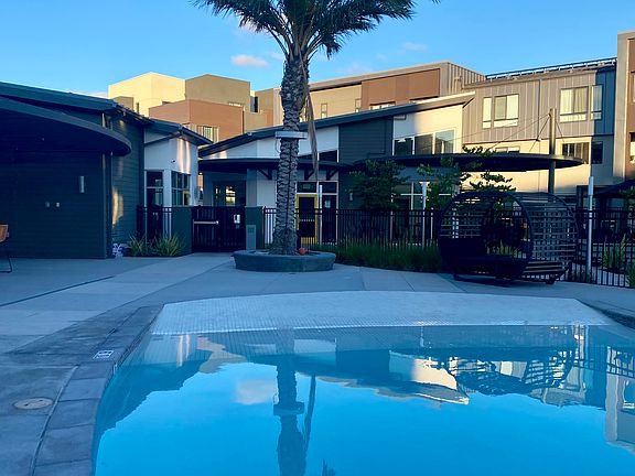 2nd image of 45057 Fremont Blvd #200