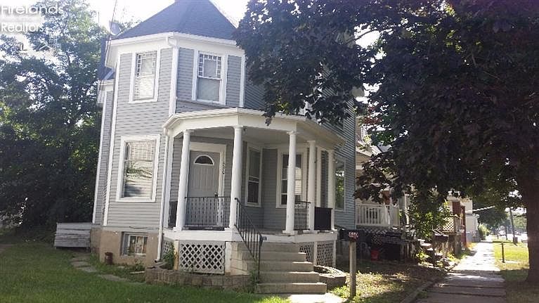 1st image of 510 Poplar St