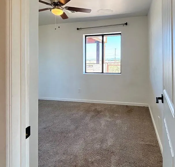 1750 W Pearce Rd — Photo 24