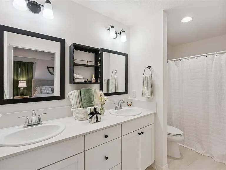 7608 Daniel Hearns Way — Photo 16
