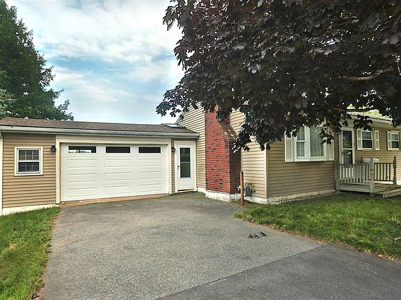 2nd image of 33 Johnson St