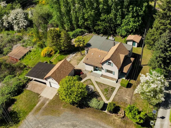4527 S 52nd Street, Tacoma, WA 98409